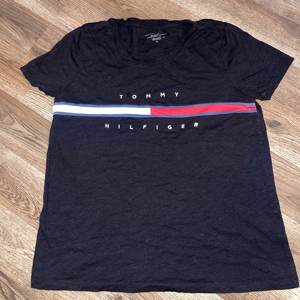 womens tommy hilfiger top